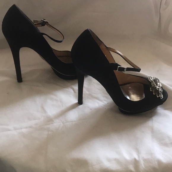 BADGLEY MISCHKA - Picture 5 of 10